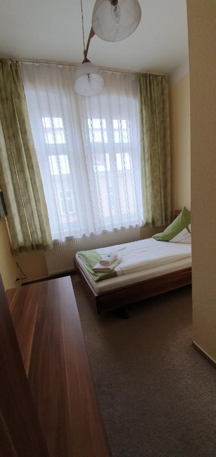 Restaurant & Hotel Olive 그라이프스발트 외부 사진